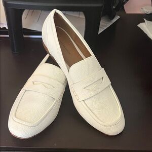 14th & Union Cream Leather Loafers